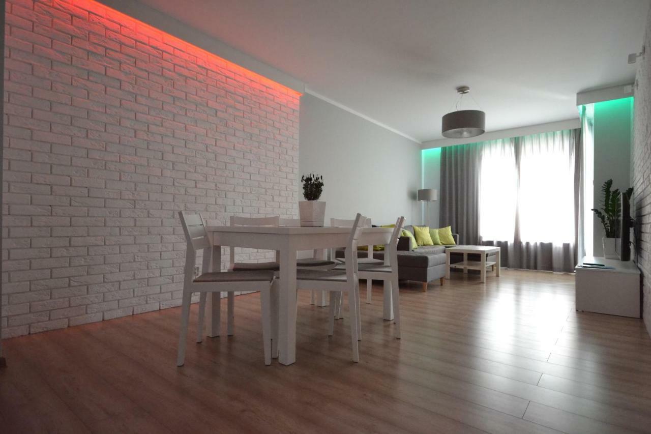 Grand De Luxe Solna Apartment Kołobrzeg Exterior foto